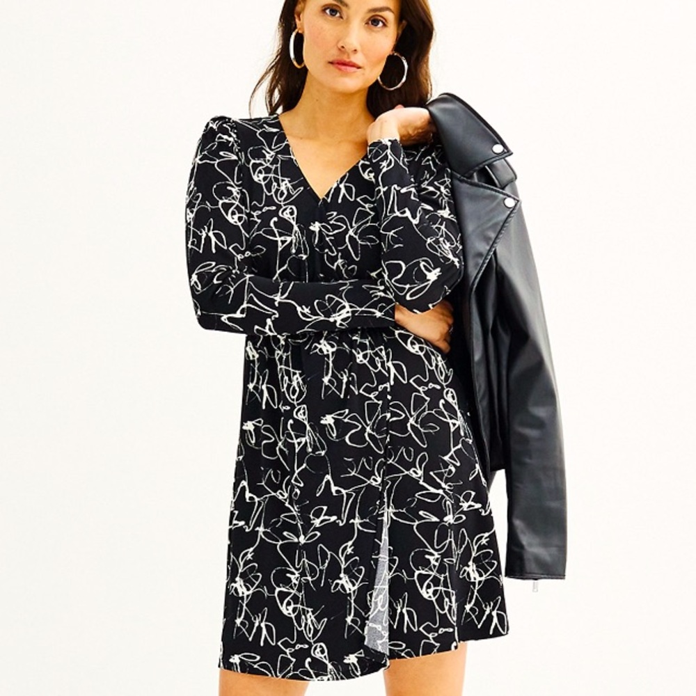 NINE WEST Dress XL Black White Vee Neck NWT